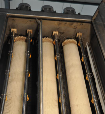 Vertical Insulating Glass Production Line Gas Filling And Pressing Robot With Ai System 3