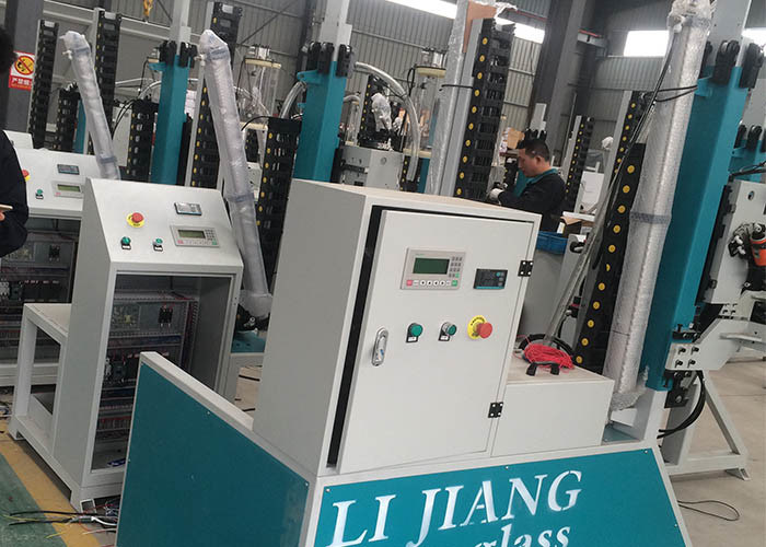 Desiccant Filling Machine can automatically achieve actions of drilling holes automatically in the spacer frames