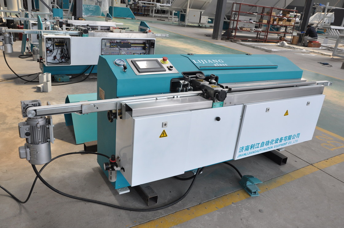 Powerful Hot Melt Butyl Machine / Butyl Extruder Machine For Insulting Production Line