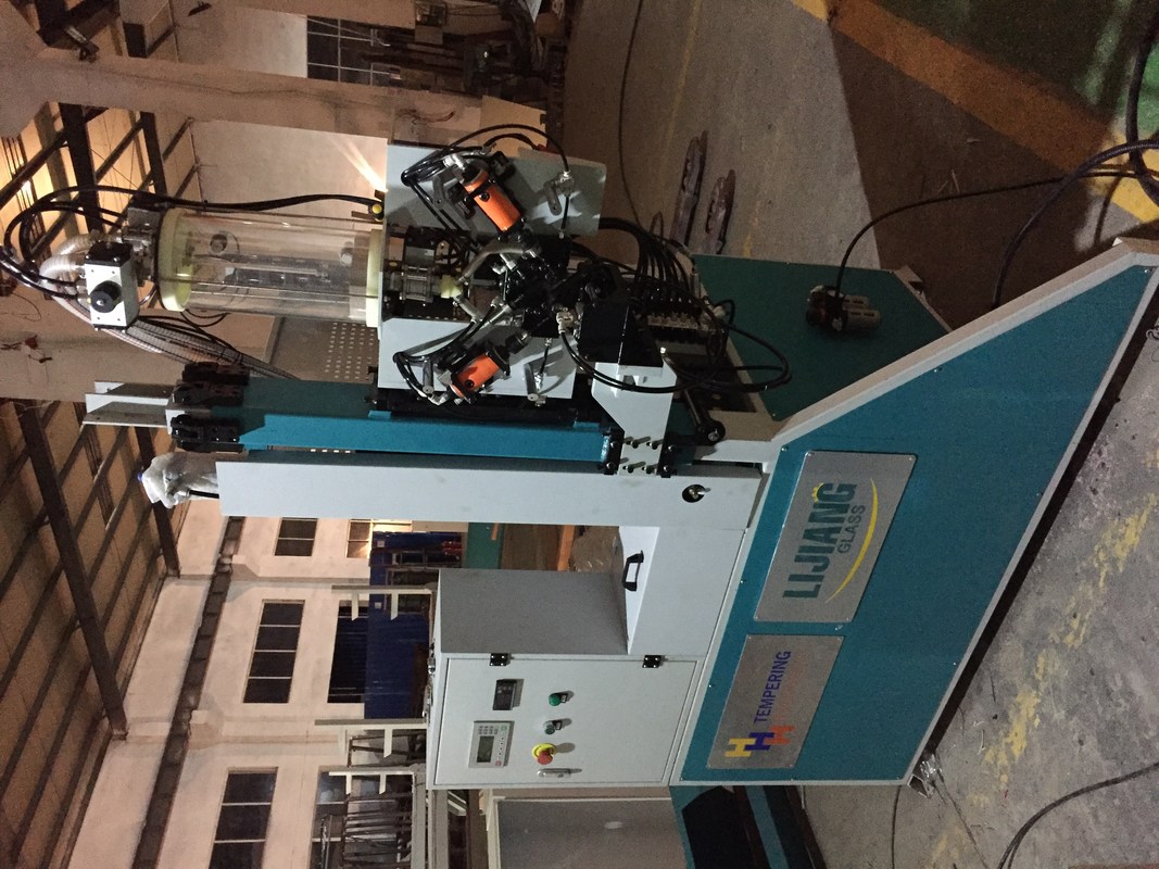 Desiccant Filling Machine can automatically achieve actions of drilling holes automatically in the spacer frames