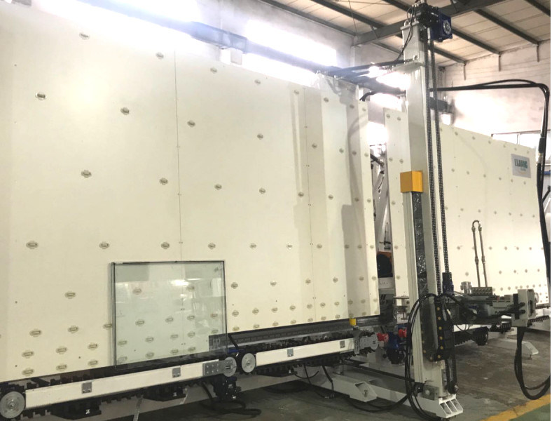 Automatic Insulating Glass Sealing Robot Machine For 3 or 4 -sided Step Glass