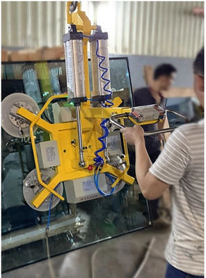 600kg 800kg Manual Vacuum Glass Lifter Machine Loading Unloading With Four Suckers